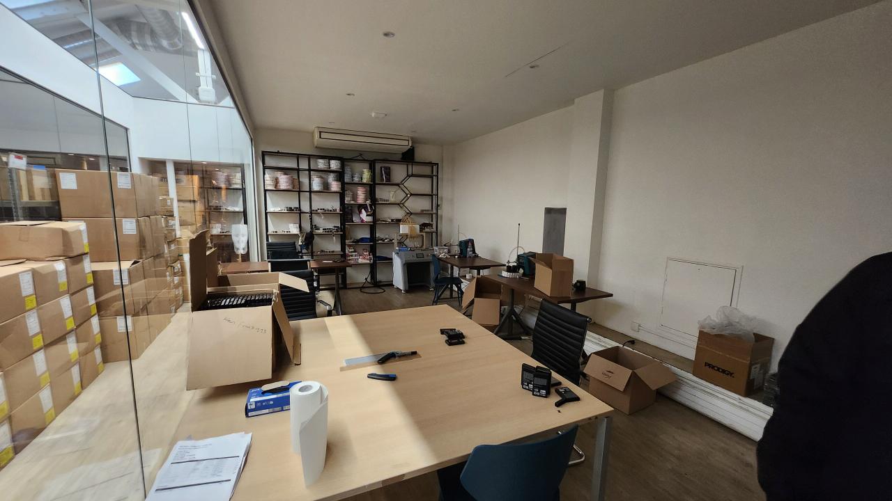 Local d'activité Joinville-le-Pont 600m² Vente local d'activité Joinville-le-Pont Val-de-Marne OVACT2532521 2